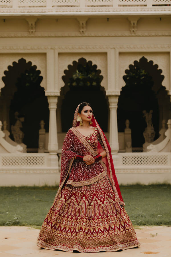 Ivory Tafetta Lehenga Choli Set with a Tulle Dupatta and Optional Band –  Nitika Gujral